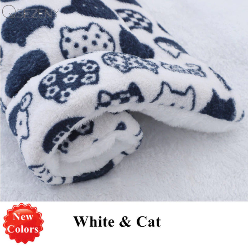 Pet Sleeping Mat Warm Dog Bed Soft Fleece Pet Blanket